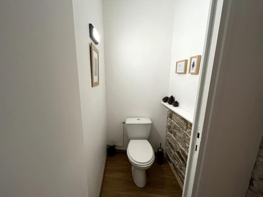 Elegant T2 Entierement Renove Apartment Конкарно Екстериор снимка